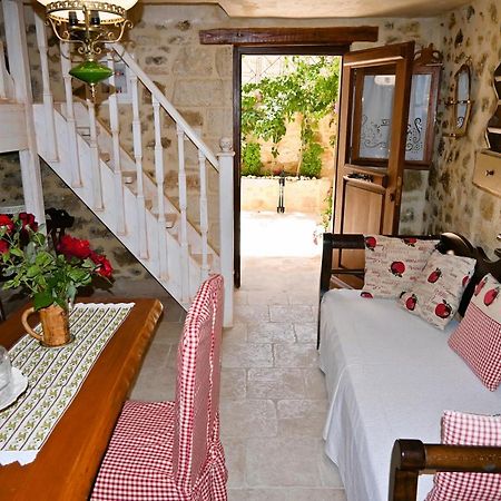 Villa Athina - Irene Country House Иерапетра Экстерьер фото